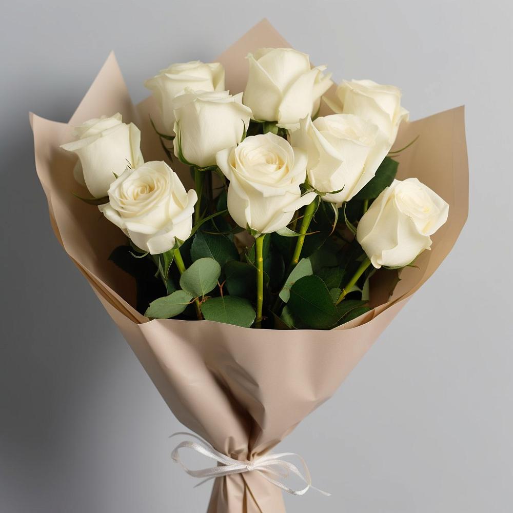 Букет 9 Белых роз Эдлесс Лав в Рождественском