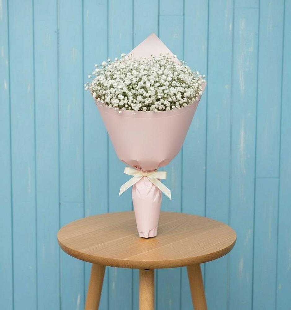 Букет цветов из: Гипсофила в Рождественском