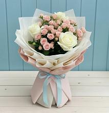 Букет цветов из:  Розы #REPLACE_PRED# Рождественском