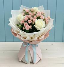 Букет цветов из:  Розы в Рождественском