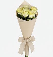 Букет цветов из:  Розы в Рождественском