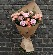 Букет цветов из:  Розы в Рождественском