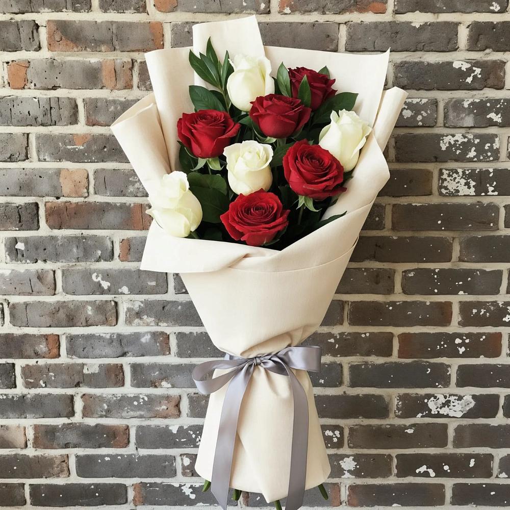 Букет цветов из: Розы в Рождественском