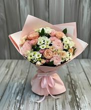 Букет цветов из:  Гвоздики, Розы и Хризантемы в Рождественском