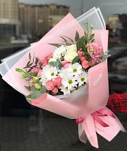 Букет цветов из:  Розы, Лизиантусы и Хризантемы в Рождественском