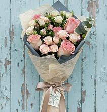 Букет цветов из:  Розы в Рождественском