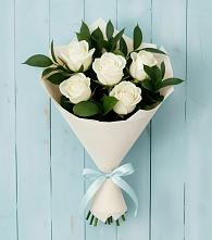 Букет цветов из:  Розы в Рождественском
