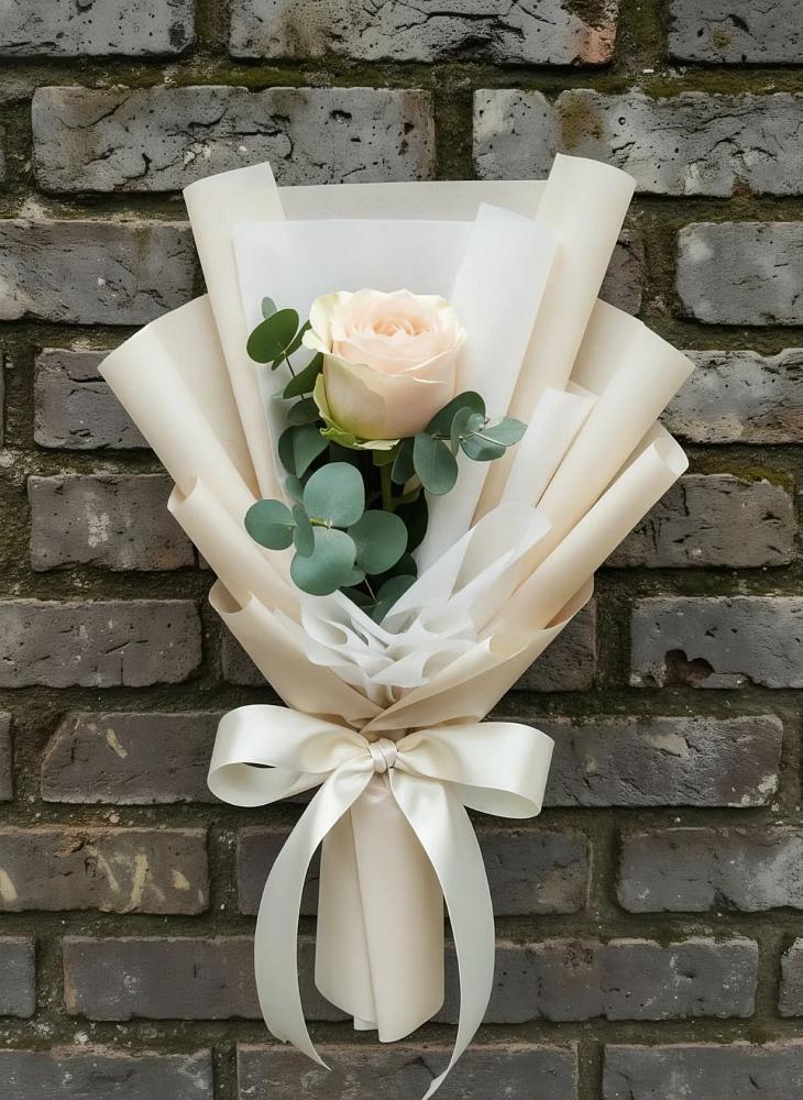 Букет цветов из: Розы в Рождественском