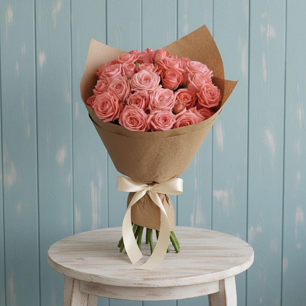 Букет цветов из: Розы в Рождественском