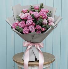 Букет цветов из:  Розы в Рождественском